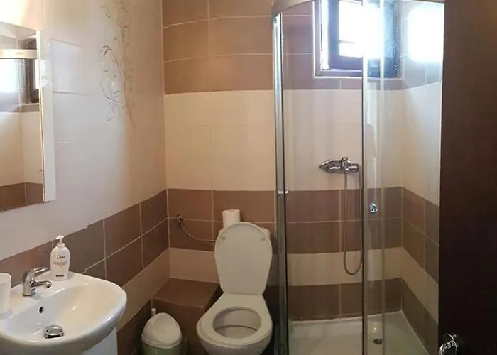 Δωμάτια σε οικογενειακή κατοικία Lidia